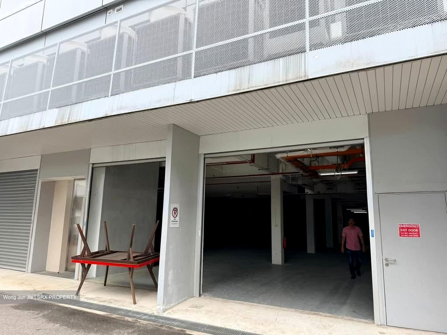 Bonia House (D19), Warehouse #529091821